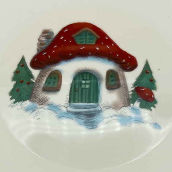 Eco-friendly Gnome and Mushroom Home 2-piece Appetizer Plates, New - Picture 7 of 7